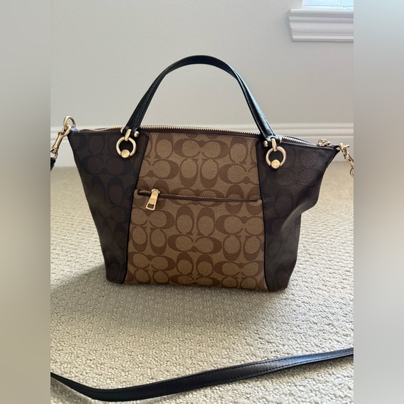 NWOT Coach Sadie Satchel Brown and Tan Signature Shoulder Bag - Picture 2 of 9